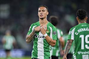 不公平！球迷：亞馬爾提名普斯卡什的進球安東尼有10個，但沒提名