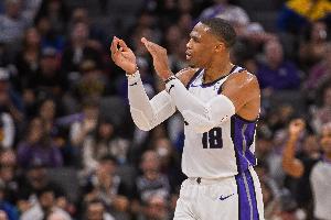 永遠(yuǎn)的大男孩！祝唐裝靚仔威斯布魯克37歲生日快樂??