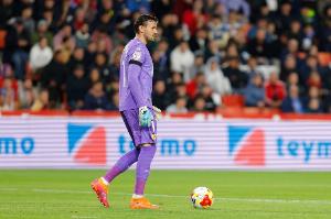 阿斯：瓦倫門將稱隊(duì)友因合同條款獲得上場機(jī)會，引發(fā)更衣室不滿