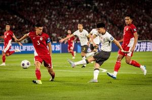 直播吧對(duì)談彭偉國(guó)：現(xiàn)在國(guó)足輸越南是正常的，以前印尼都是刷分的