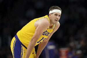 里夫斯：NBA美妙之處在于比賽很多&很艱苦 但有很多機會證明自己