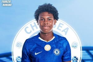 HWG！羅馬諾：切爾西即將簽下16歲厄瓜多爾天才后衛(wèi)奧多涅斯