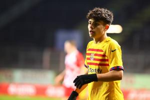 世體：哈維·埃斯帕特等多名巴薩小將將出戰(zhàn)巴薩B隊(duì)比賽