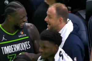 何意味??？威少壓哨三雙 蘭德?tīng)柡完?duì)友喜笑顏開(kāi)