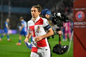 這是40歲?莫德里奇意甲全首發(fā)11輪僅2次被換下，仍是國家隊核心