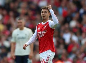 老師：蘇維門迪能夠預(yù)判對手動作 曾告誡他進(jìn)一線隊(duì)是萬里挑一