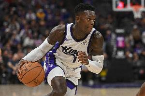 替補全能！施羅德13中5拿到14分6板6助1斷