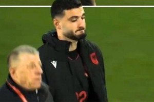 阿爾巴尼亞鎖定附加賽名額，但布羅亞賽后落淚情緒低落+拒絕慶祝