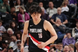 媒體人：G聯(lián)賽目前對(duì)楊瀚森是最好平臺(tái) 對(duì)身體技術(shù)&自信很有幫助