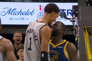 文班談與追夢對噴：用表現(xiàn)回應(yīng)是最好的方式 蓋完他他就安靜了