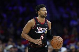 蓋到也沒用！格萊姆斯切入殘暴單臂扣翻斯圖爾特