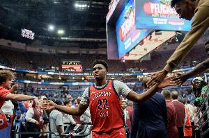 懂得感恩！奎因：感謝鵜鶘球迷 這是我的第二故鄉(xiāng) 我愿傾其所有