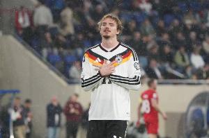 球迷熱議沃爾特馬德：克洛澤之后最佳9號 這就是伊薩克的替代者？