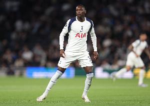 尤文跟隊(duì)：穆阿尼今夏一直等待尤文，直到最后才考慮加盟熱刺