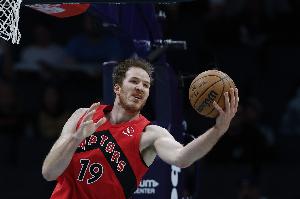 釘脖大帽！珀爾特爾封蓋麥康納上籃 球卡籃脖