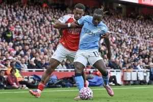 五位記者預(yù)測(cè)英超：三人選槍手奪冠兩人選曼城，射手王毫無懸念