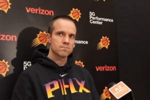 奧特談打老鷹：他們擅長逼迫對手失誤 近期狀態(tài)正佳實力不容小覷