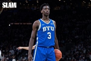 有牌面！迪班薩上腳個(gè)人專(zhuān)屬新鞋款GT Future PE！