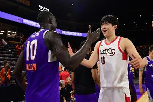 隊(duì)記：楊瀚森在G聯(lián)賽會(huì)打出很多今天這種21分甚至是32分的表現(xiàn)