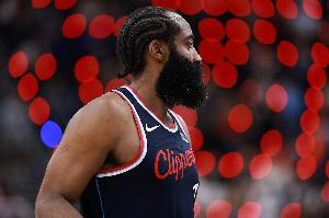 地主家的驢！36歲哈登本月至今場均出戰(zhàn)38分鐘