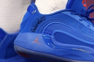 女兒是世界上最好的禮物！東契奇球鞋寫女兒名字 代表女兒在身邊