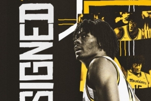 雙向球員！太陽官方：球隊(duì)已經(jīng)裁掉前鋒CJ·亨特利