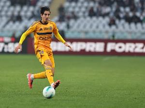 全市場(chǎng)：齊米卡斯可能留隊(duì)至賽季結(jié)束 羅馬有意比薩后衛(wèi)安戈里