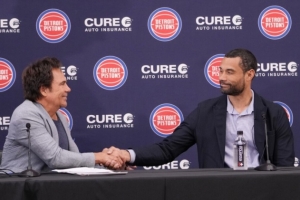 10連勝雄踞東部榜首！活塞鐵軍由他打造 斯通奪最佳高管有對(duì)手了