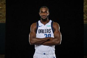 太慘！濃眉/加福德/萊夫利皆因傷缺陣 獨(dú)行俠只能用落選秀打首發(fā)