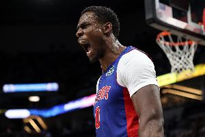 別跑！活塞豪取聯(lián)盟最長(zhǎng)的10連勝 戰(zhàn)績(jī)僅差雷霆1場(chǎng)