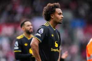 羅馬諾：曼聯(lián)不太可能放走齊爾克澤與梅努，馬拉西亞離隊(duì)成定局