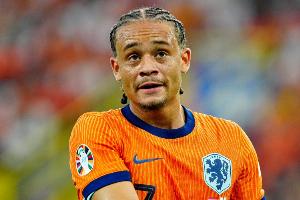 四名英超球員同一場(chǎng)比賽為荷蘭破門，荷蘭隊(duì)史首次