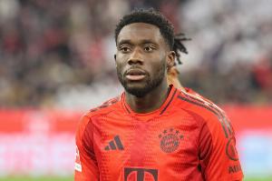 記者：阿方索·戴維斯、伊藤洋輝參加拜仁今日訓(xùn)練