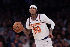 賽季命中率46.7%！克拉克森笑談效率變高：沒有丟那么多手榴彈了