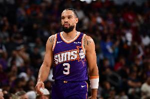 給足對抗！狄龍上半場8中3得7分1板3助2斷 面對楊瀚森得分+搶斷