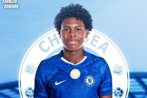郵報：厄瓜多爾16歲小將已和切爾西預(yù)簽合同，年滿18歲正式加盟