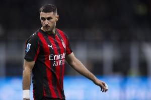 米蘭跟隊(duì)：希門尼斯今日仍未參加合練，很可能缺席米蘭德比