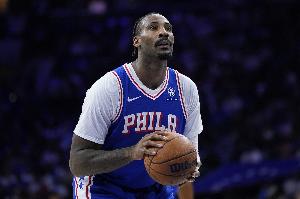 癡漢！德拉蒙德半場搶下9板另有4分 其中4前場板