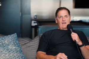 庫(kù)班：尼科給我說交易東契奇時(shí)我還以為他在考慮 但事情已成定局