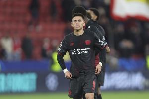 記者：埃切維里的經(jīng)紀人、曼城都未與河床談埃切維里的轉(zhuǎn)會