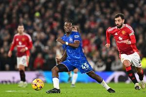 跟隊(duì)：切爾西并未要求用拉維亞換加納喬，是曼聯(lián)總監(jiān)主動(dòng)問詢情況