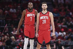 帶大哥躺一把！申京錘爆騎士雙塔喂飽射手群 攻堅+策動=火箭基石