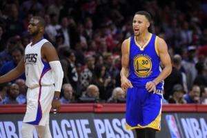 巴爺談15年3-1領(lǐng)先火箭被逆轉(zhuǎn)：勇士在等我們 當(dāng)時(shí)我們更強(qiáng)