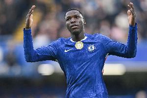 凱塞多本賽季攔截20+、搶斷30+、對抗成功50+，五大聯(lián)賽中場唯一