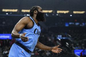 破船！本賽季快船攻防效率/失誤率/節(jié)奏等12項(xiàng)數(shù)據(jù)均聯(lián)盟倒數(shù)