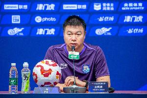 于根偉：申花第二陣容可能都高于我們，克服一切困難打好收官戰(zhàn)