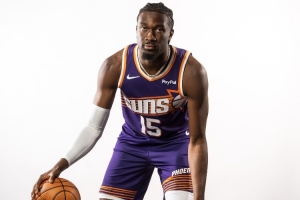 馬威談球隊傷病：最重要的是支持隊友 保持下一個人頂上來心態(tài)