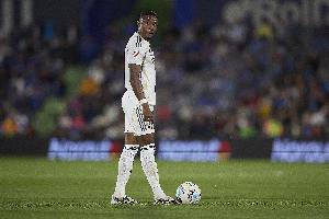 記者：阿拉巴肌肉超負荷，明日能否正常參加訓練仍不確定