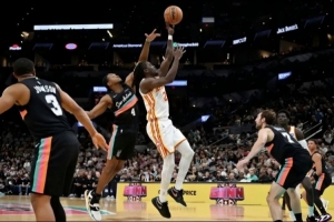 沒(méi)有文班，馬刺也三連勝？