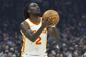 打回來了！基頓·華萊士連中三分 老鷹填平19分大坑追平馬刺